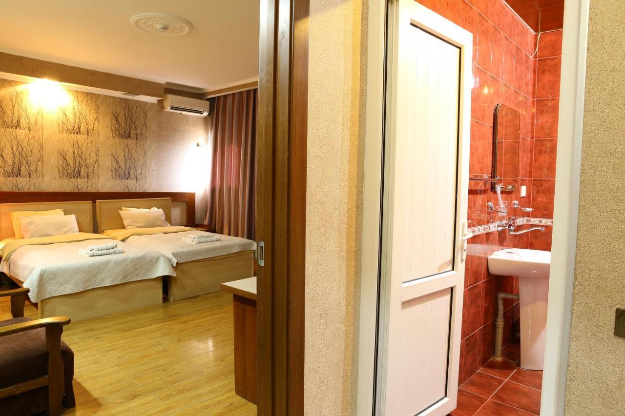 Dkd-Bridge Hotel Tbilisi Exteriér fotografie